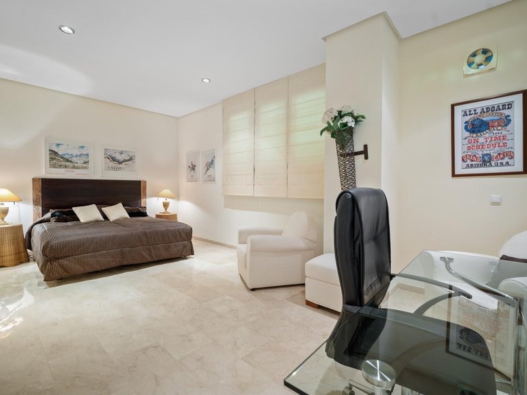 Villa for Sale in Benahavis, Malaga 25