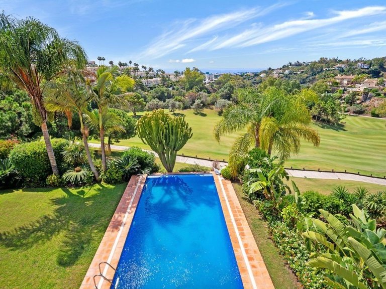 Villa for Sale in Benahavis, Malaga 5