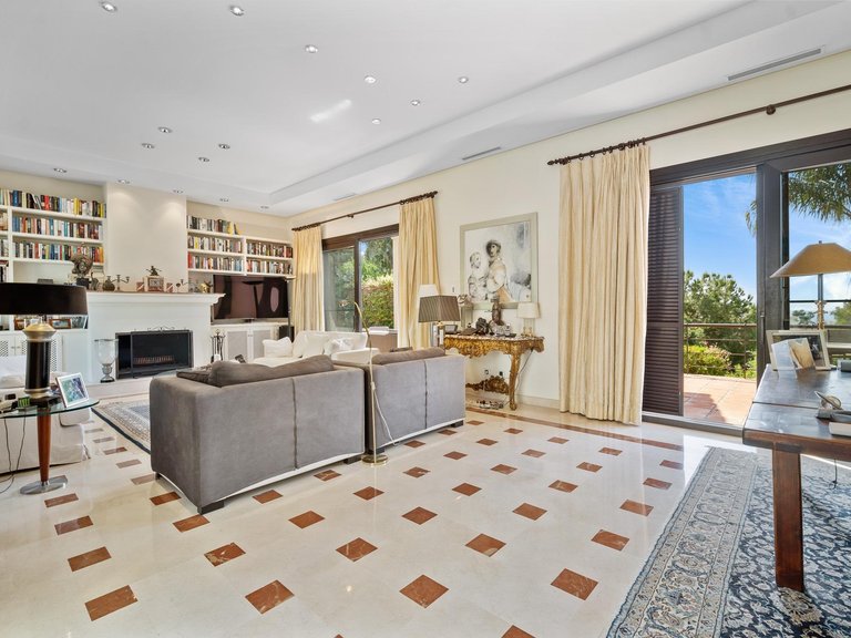 Villa for Sale in Benahavis, Malaga 8