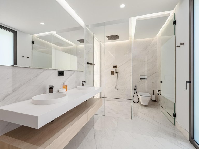 Apartment for Sale in Estepona, Malaga 10
