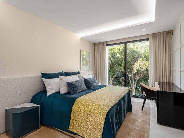 Apartment for Sale in Estepona, Malaga 9