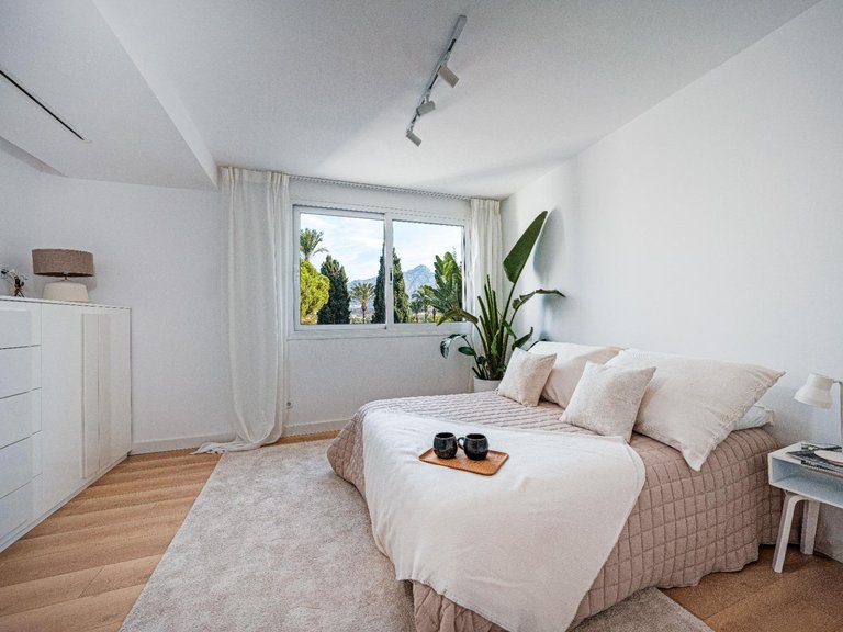 Villa for Sale in Marbella, Malaga 11