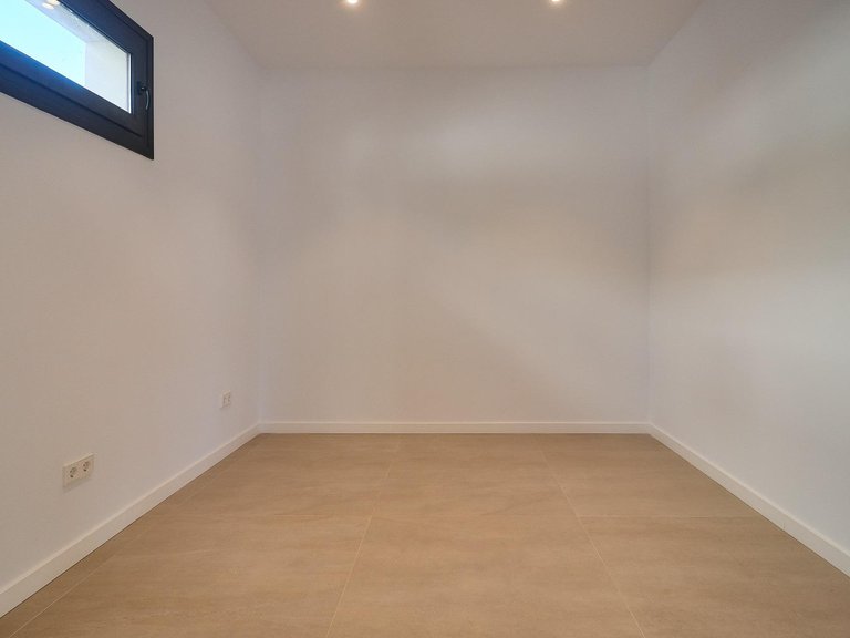 Apartment for Sale in Marbella, Malaga 52