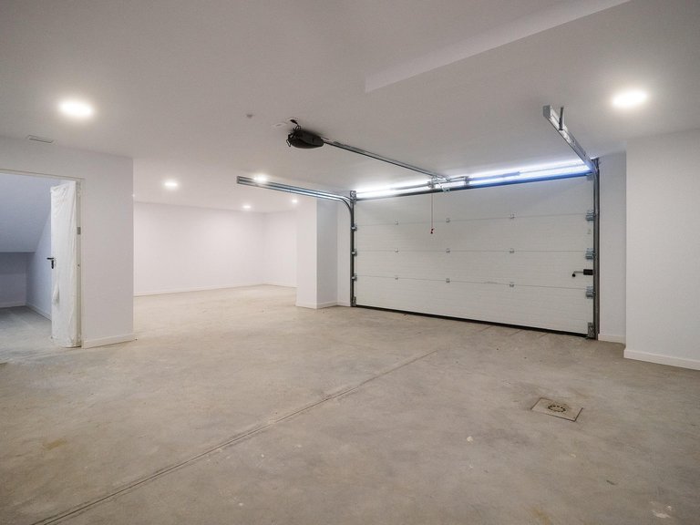 Apartment for Sale in Marbella, Malaga 59