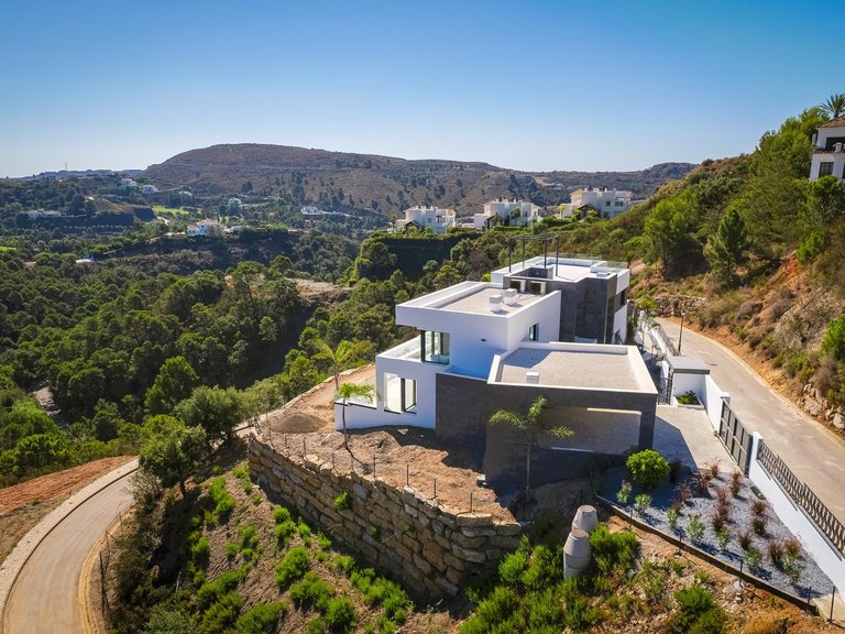 Apartment for Sale in Benahavis, Malaga 64