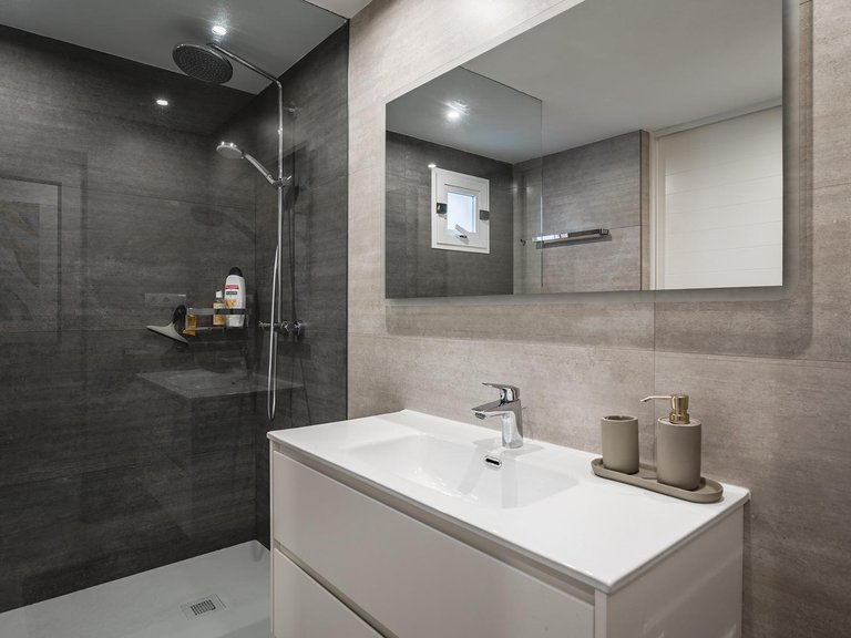 Apartment for Sale in Marbella, Malaga 39