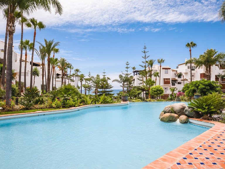 Apartment for Sale in Marbella, Malaga 47