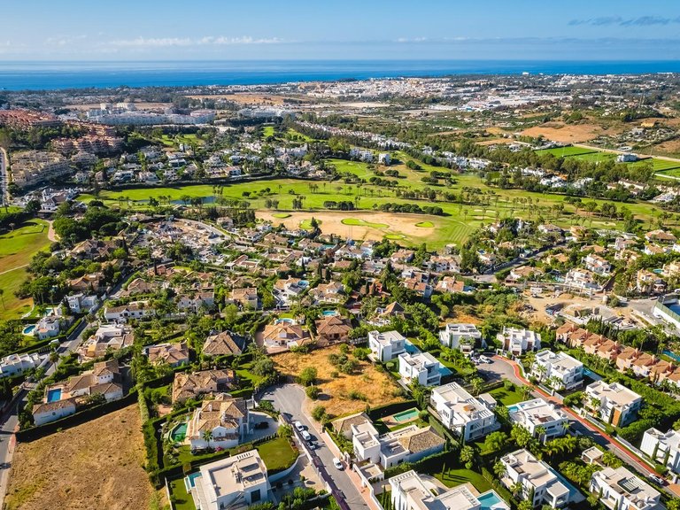 Plot for Sale in Marbella, Malaga 19