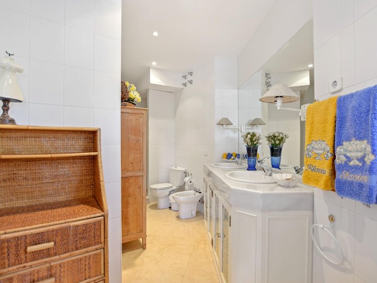 Town House for Sale in Marbella, Malaga 26