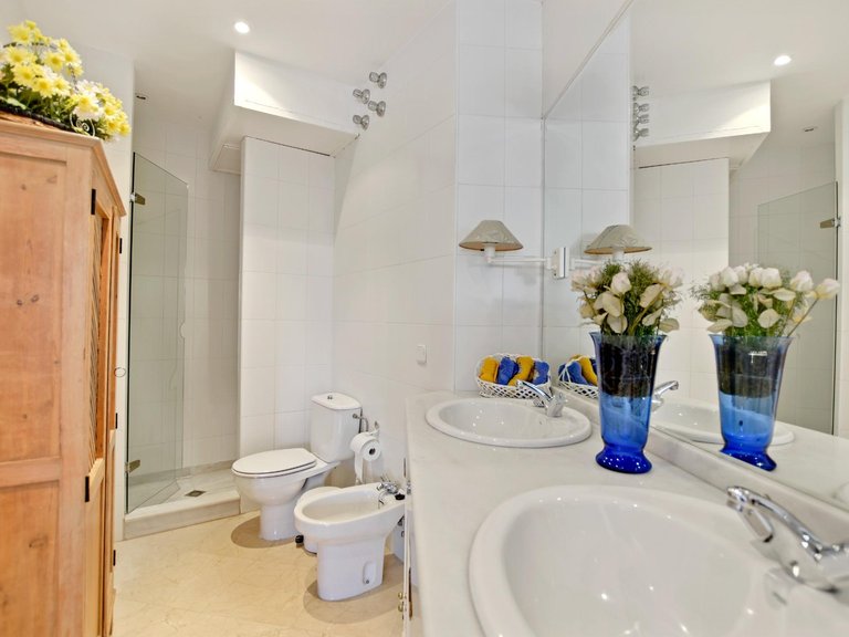 Town House for Sale in Marbella, Malaga 27