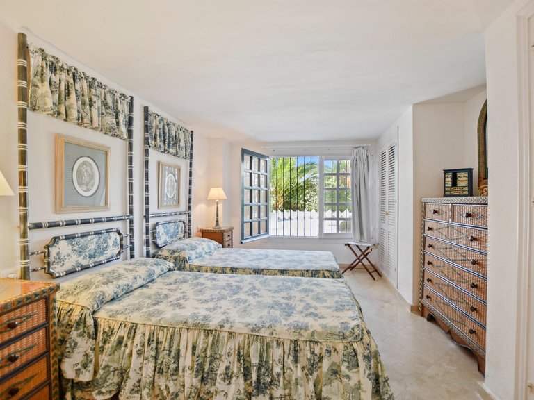 Town House for Sale in Marbella, Malaga 32