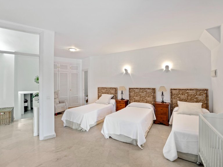 Town House for Sale in Marbella, Malaga 34