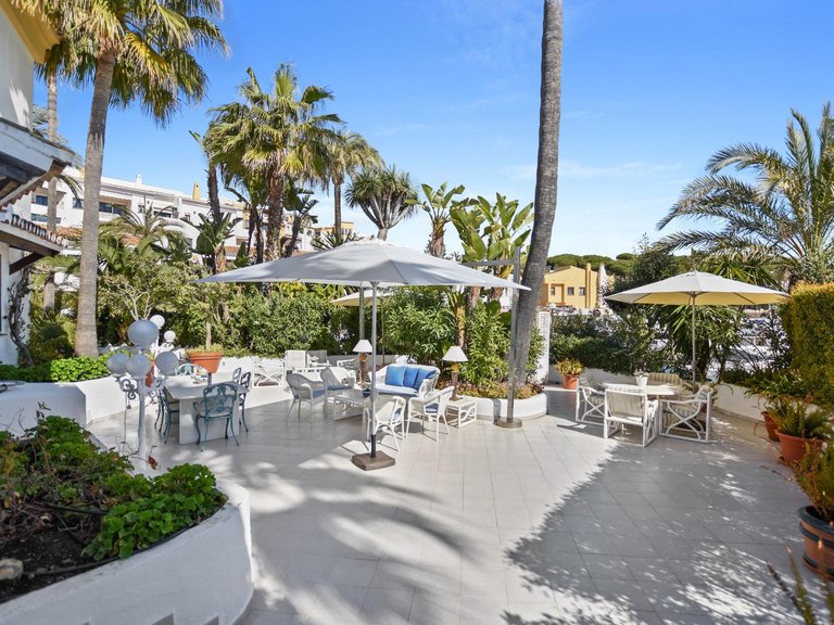 Apartment for Sale in Marbella, Malaga 56