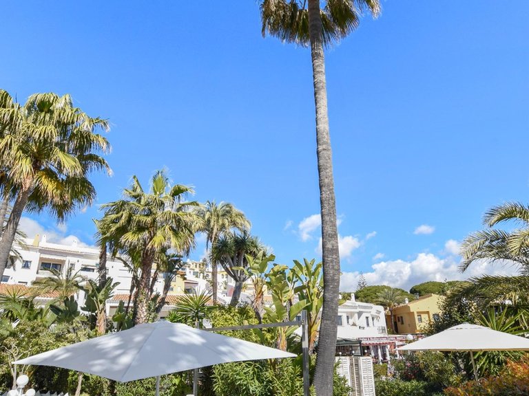 Apartment for Sale in Marbella, Malaga 68