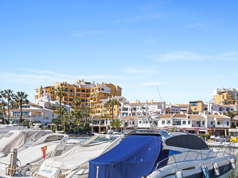 Apartment for Sale in Marbella, Malaga 88