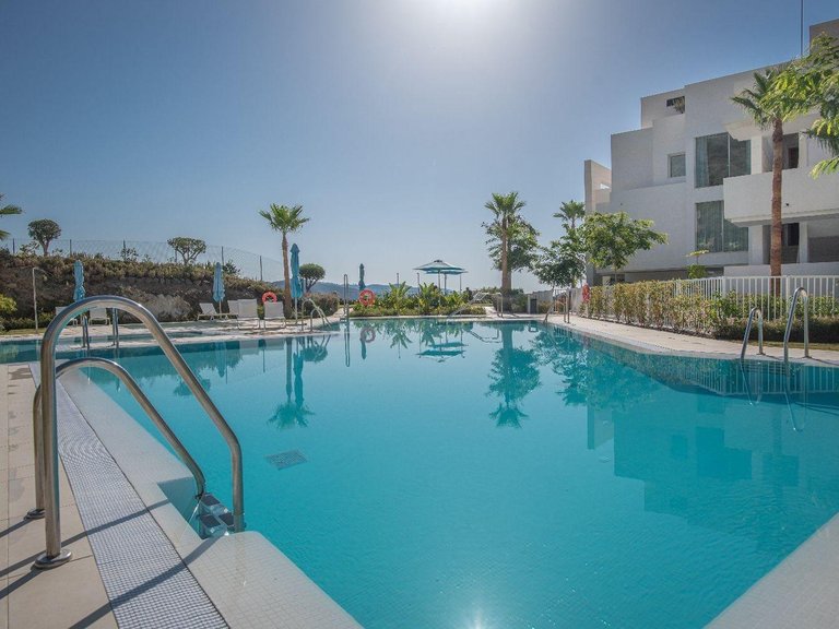 Apartment for Sale in Ojen, Malaga 16