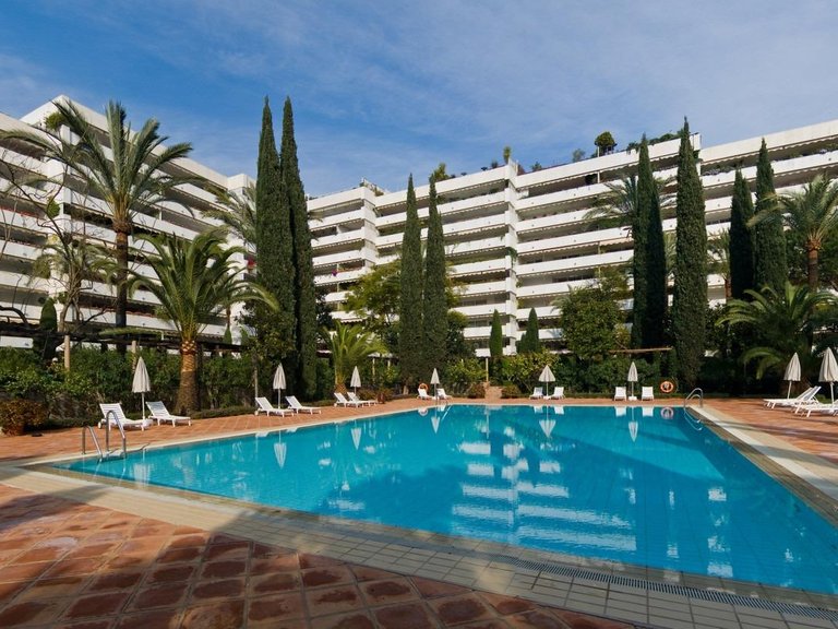 Apartment for Sale in Marbella, Malaga 1