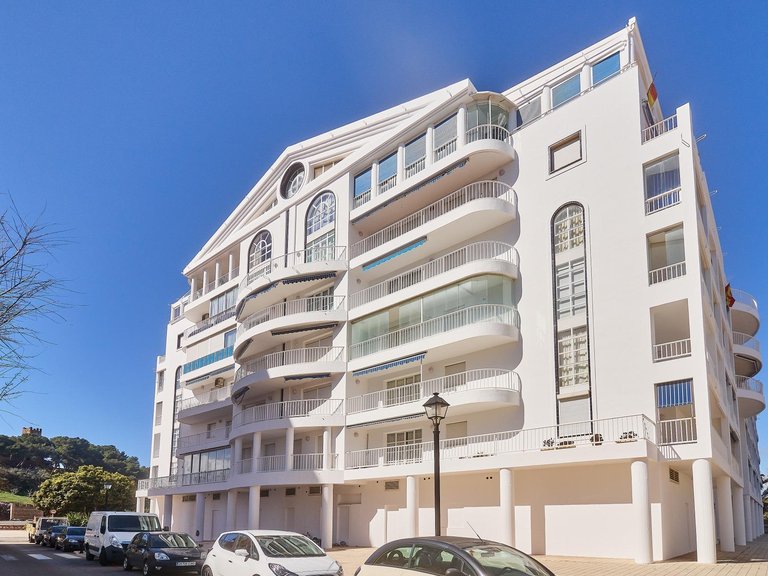 Apartment for Sale in Fuengirola, Malaga 1