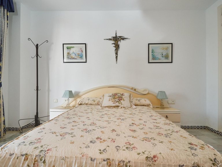 Apartment for Sale in Fuengirola, Malaga 19