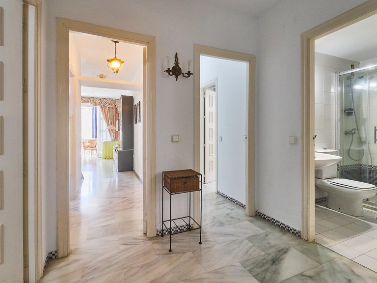 Apartment for Sale in Fuengirola, Malaga 28