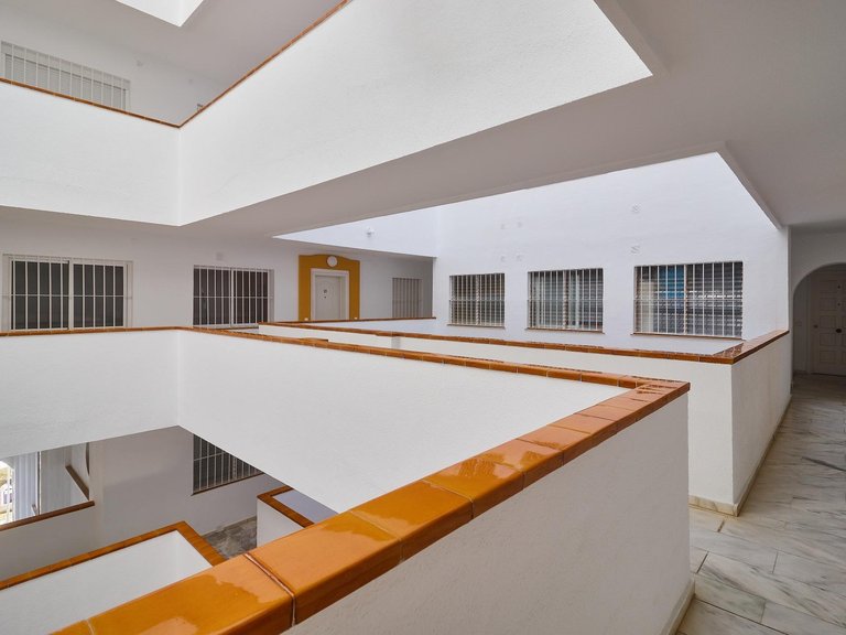 Apartment for Sale in Fuengirola, Malaga 31