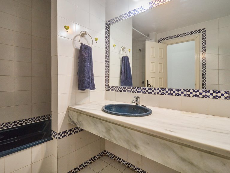 Apartment for Sale in Fuengirola, Malaga 20