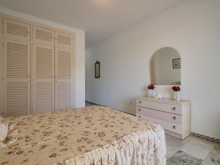Apartment for Sale in Fuengirola, Malaga 22