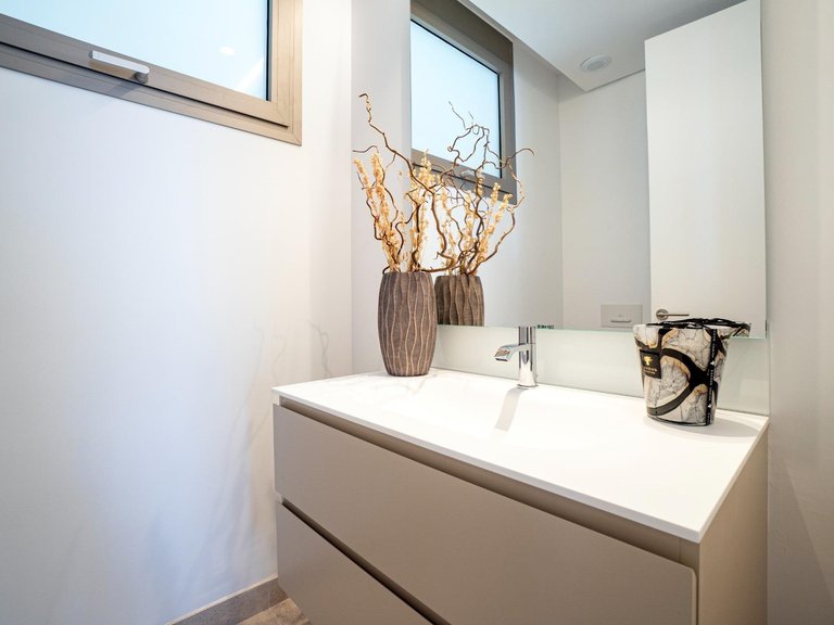 Apartment for Sale in Benahavis, Malaga 39
