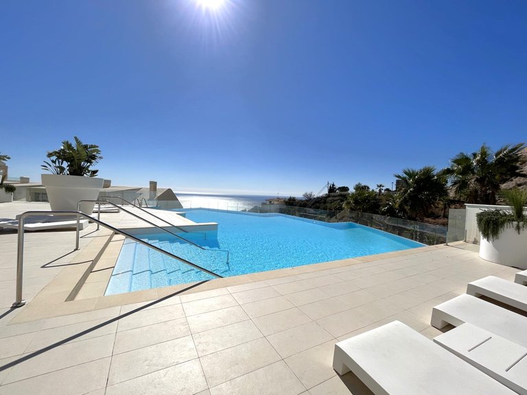 Apartment for Sale in Benalmádena, Malaga 54