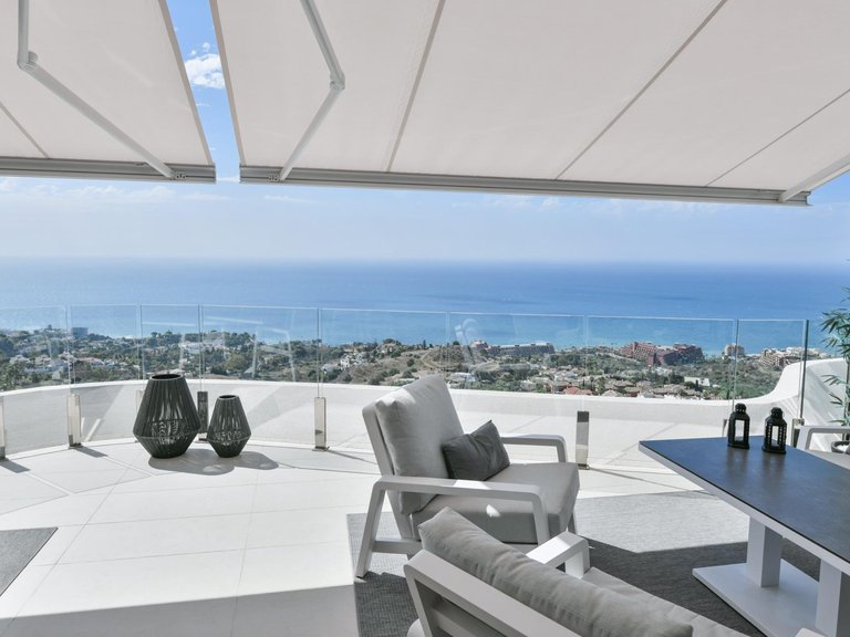 Apartment for Sale in Benalmádena, Malaga 56