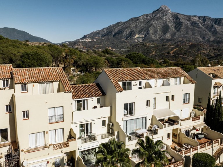 Town House for Sale in Marbella, Malaga 23