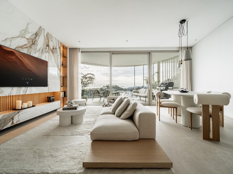 Apartment for Sale in Benahavis, Malaga 11