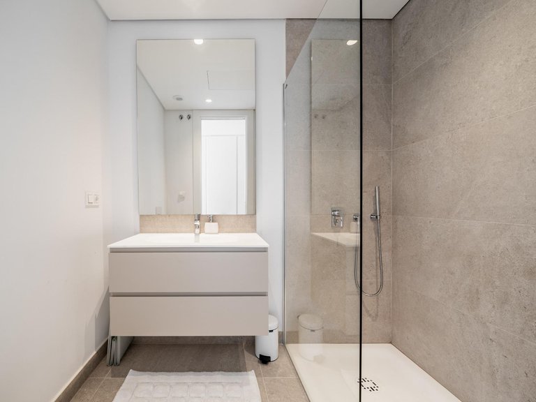 Apartment for Sale in Benahavis, Malaga 25