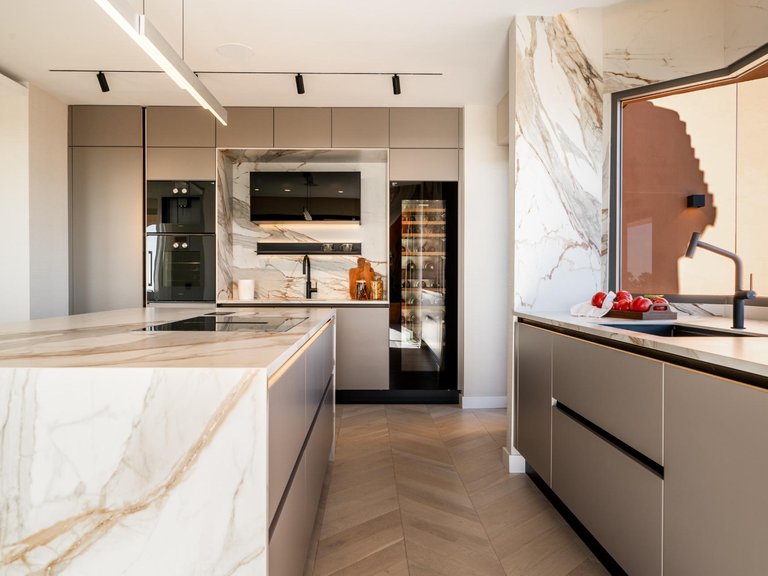 Apartment for Sale in Marbella, Malaga 18