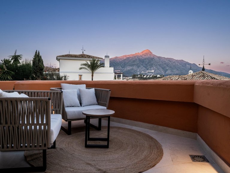 Apartment for Sale in Marbella, Malaga 31