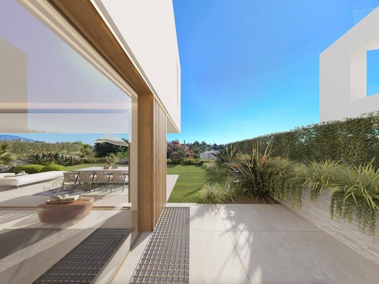 Town House for Sale in Estepona, Malaga 11