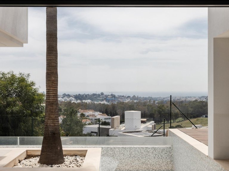 Villa for Sale in Benahavis, Malaga 10