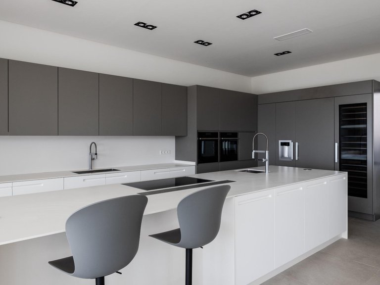 Villa for Sale in Benahavis, Malaga 12