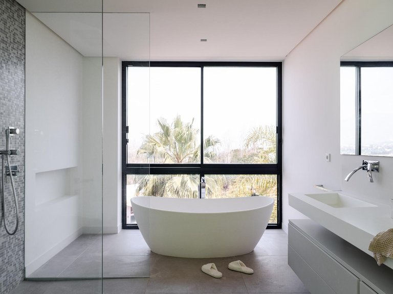 Villa for Sale in Benahavis, Malaga 18