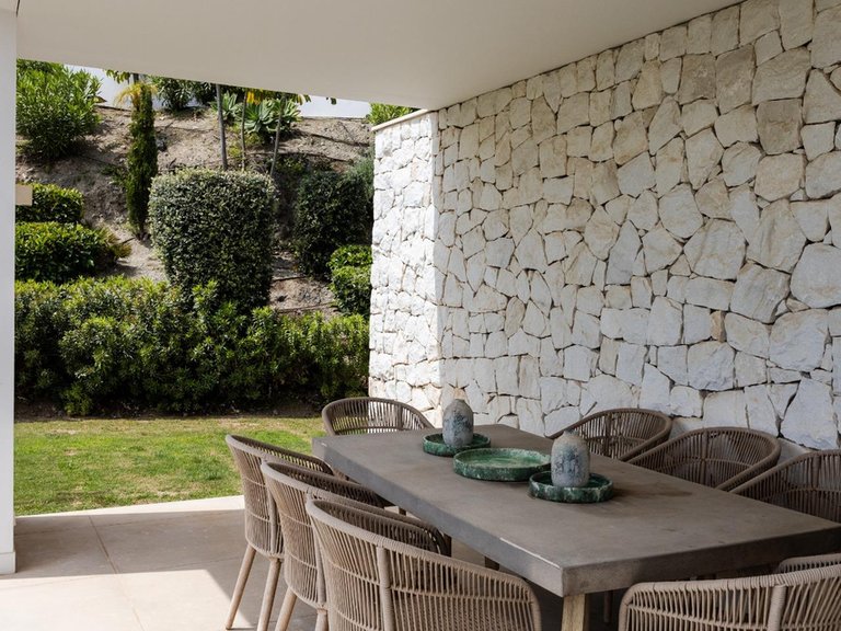 Villa for Sale in Benahavis, Malaga 25