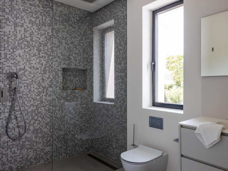 Villa for Sale in Benahavis, Malaga 28