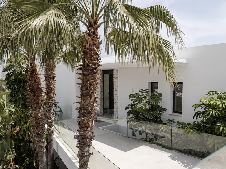 Villa for Sale in Benahavis, Malaga 3