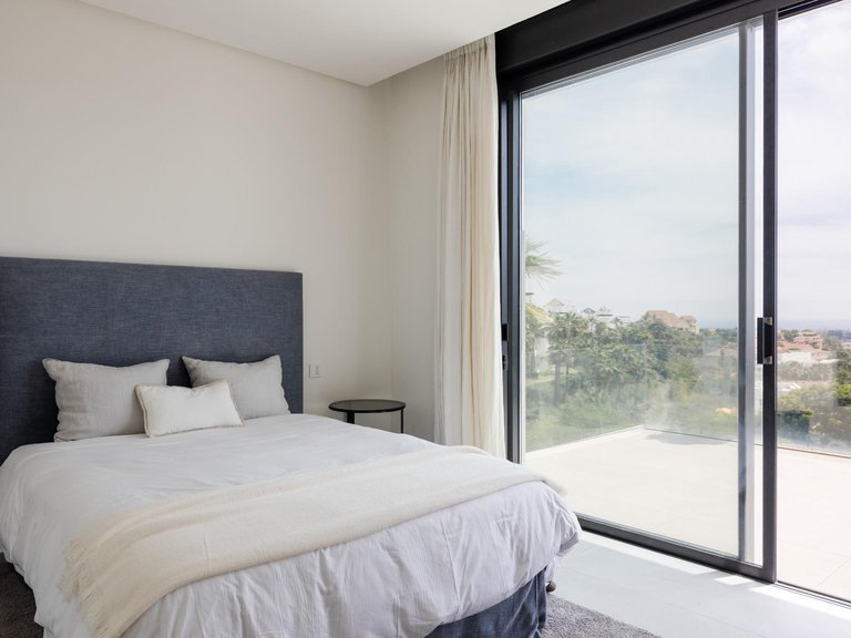 Villa for Sale in Benahavis, Malaga 32