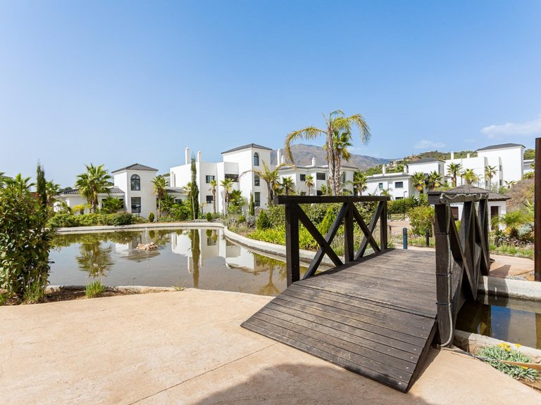 Apartment for Sale in Estepona, Malaga 56