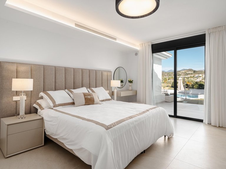 Villa for Sale in Marbella, Malaga 13