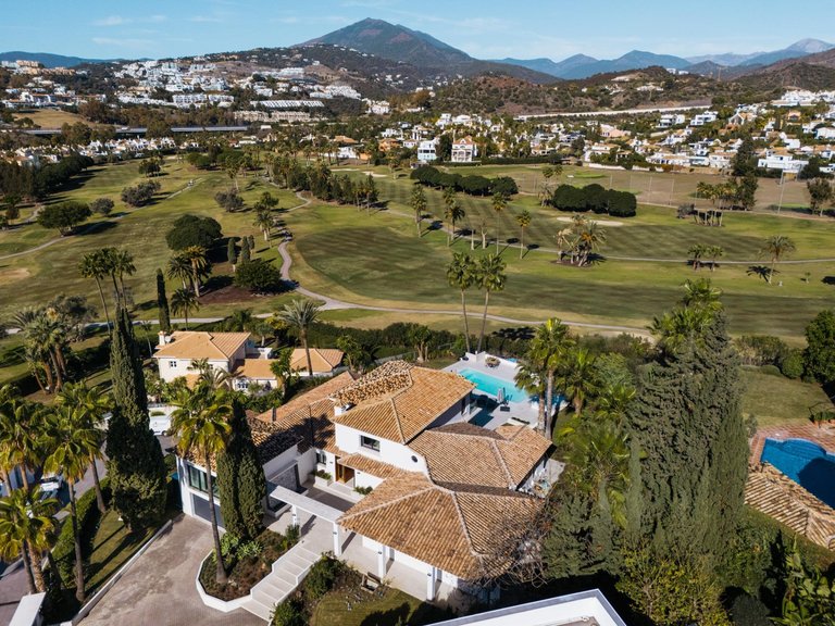 Villa for Sale in Marbella, Malaga 4