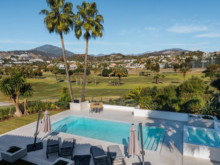 Villa for Sale in Marbella, Malaga 5