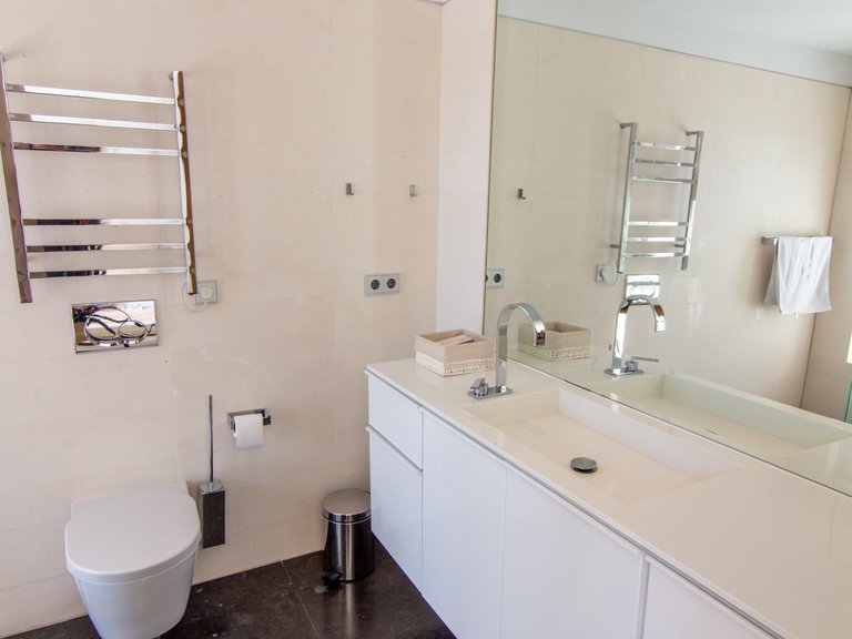 Villa for Sale in Marbella, Malaga 20