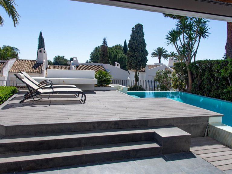 Villa for Sale in Marbella, Malaga 29