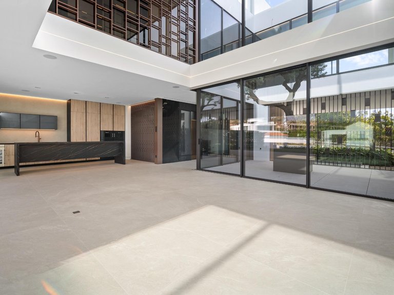 Town House for Sale in Marbella, Malaga 7